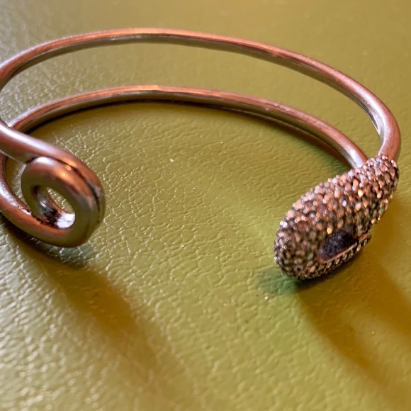 Marc Jacobs Safety Pin Bangle - Picture 5 of 7